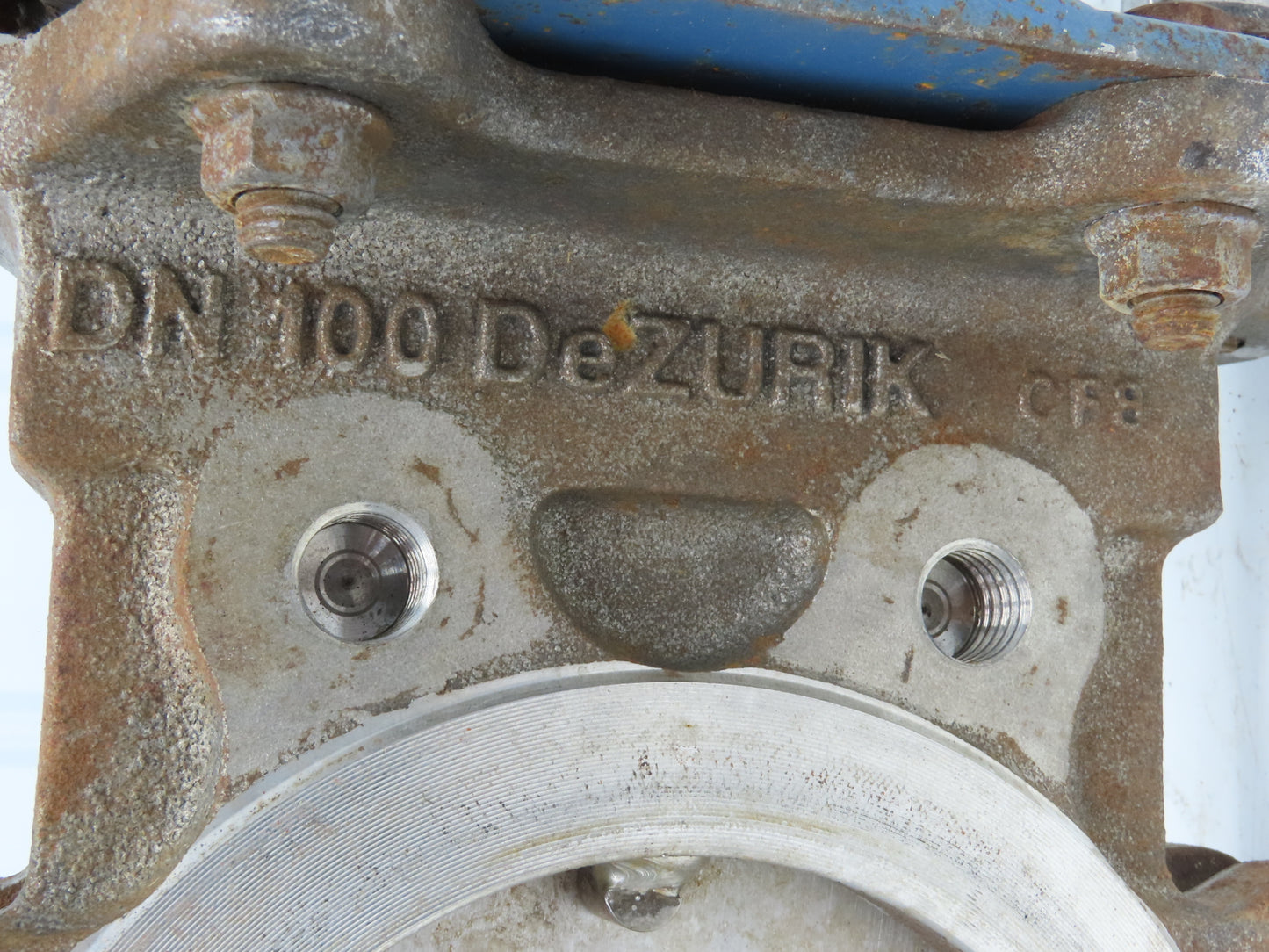 DeZurik KGLM 4" Stainless Lug Knife Gate Valve Rising Stem Metal Seat 304SS