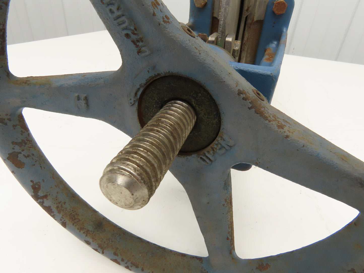 DeZurik KGLM 4" Stainless Lug Knife Gate Valve Rising Stem Metal Seat 304SS