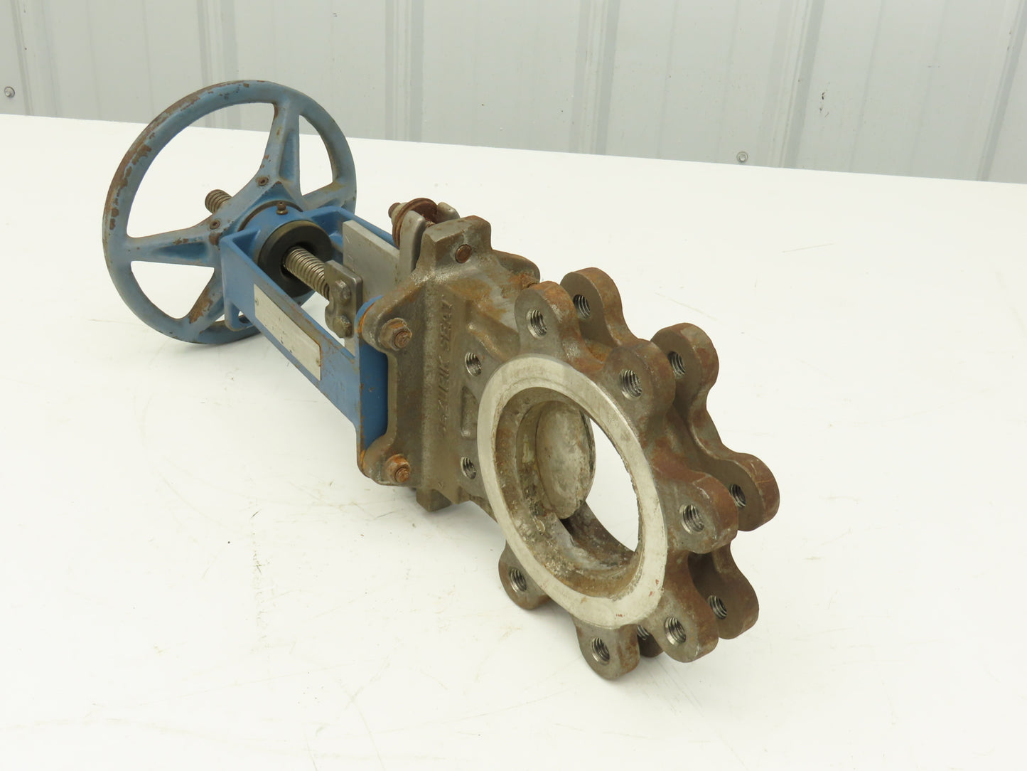 DeZurik KGLM 4" Stainless Lug Knife Gate Valve Rising Stem Metal Seat 304SS