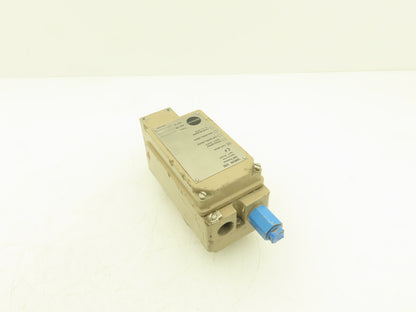 Samson 3780 HART Pneumatic Valve Positioner Fault Indicator K2.11/R2.11