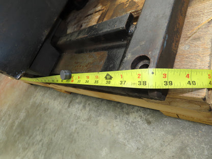 Yale Forklift Mast 218.5" 3-Stage Tilt Class 2 Electric 2900lbs ESC030FAN36TE094