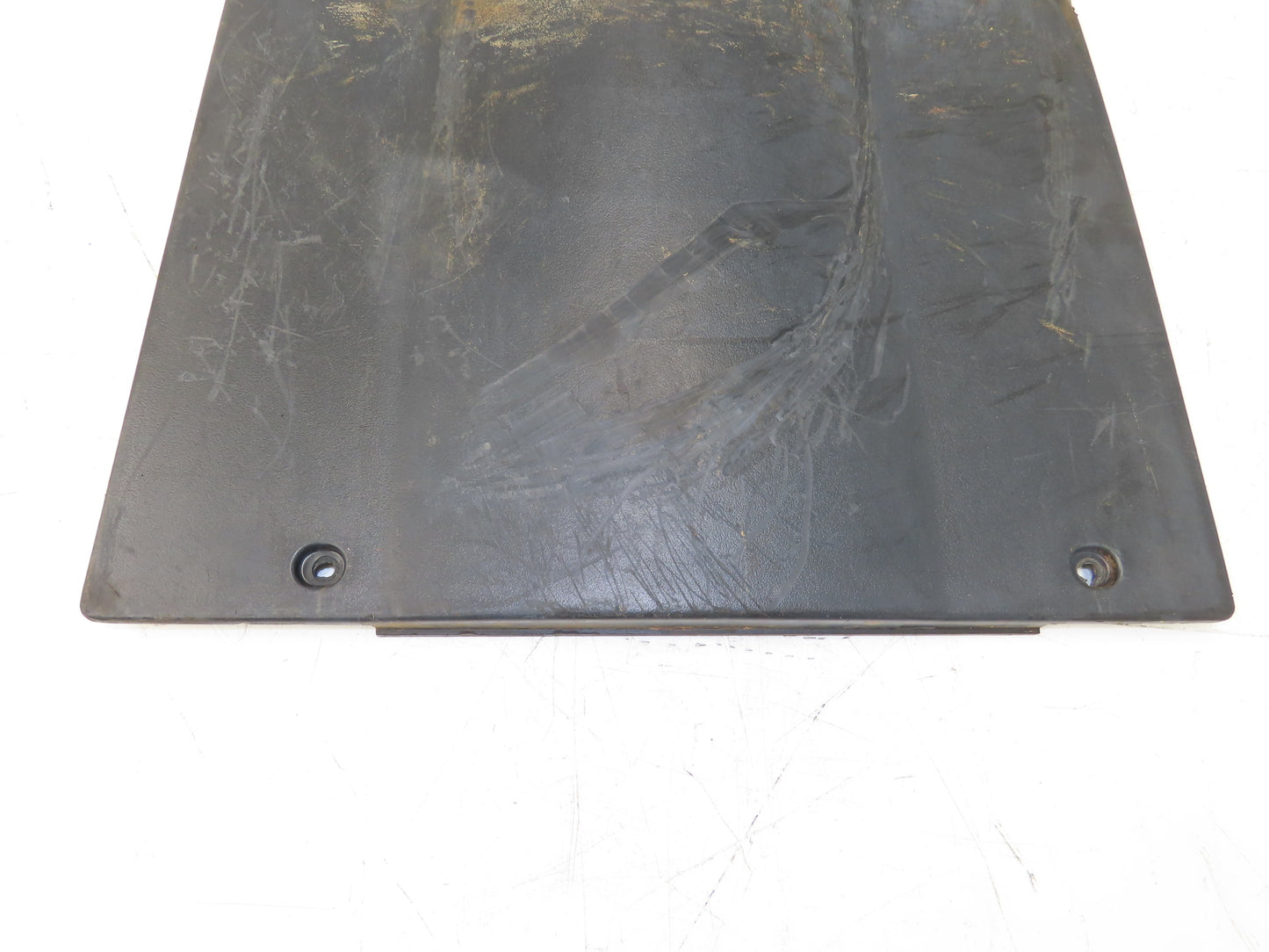 Yale Operator Center Plastic Cover Kick Plate Off ESC030FAN36TE094 Forklift