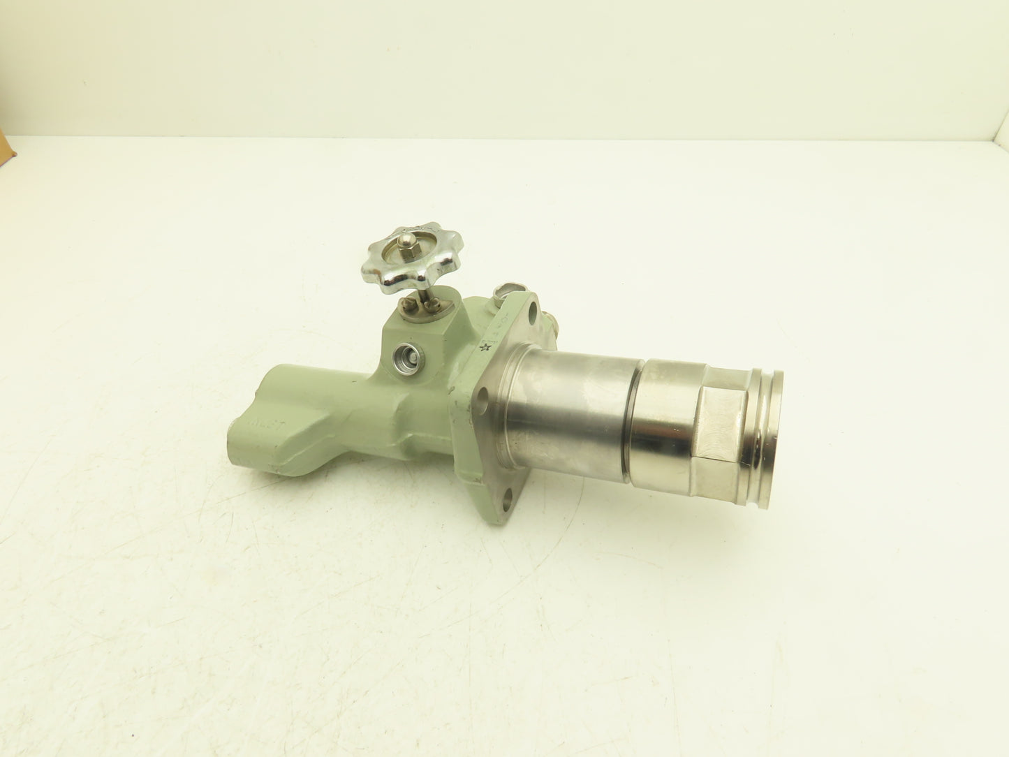 N00104-83-G-A091-Y94M Liquid End Pump Military Surplus 4320001712886
