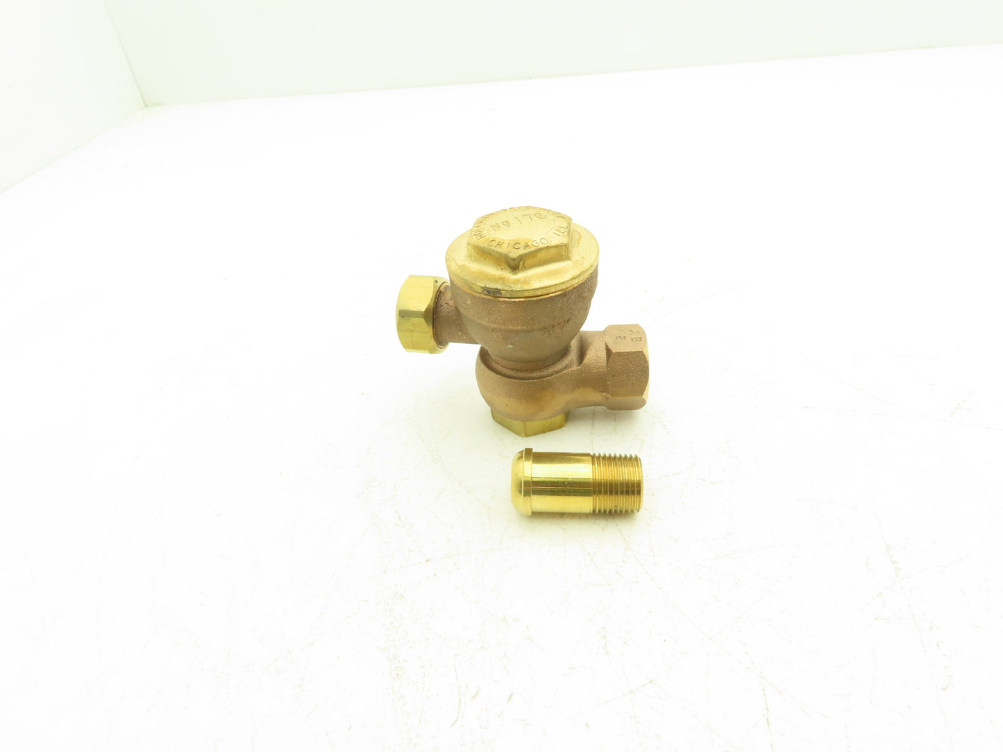 Hoffman Specialty 17C-2 1/2" Swivel Balanced Pressure Thermostatic Steam Trap