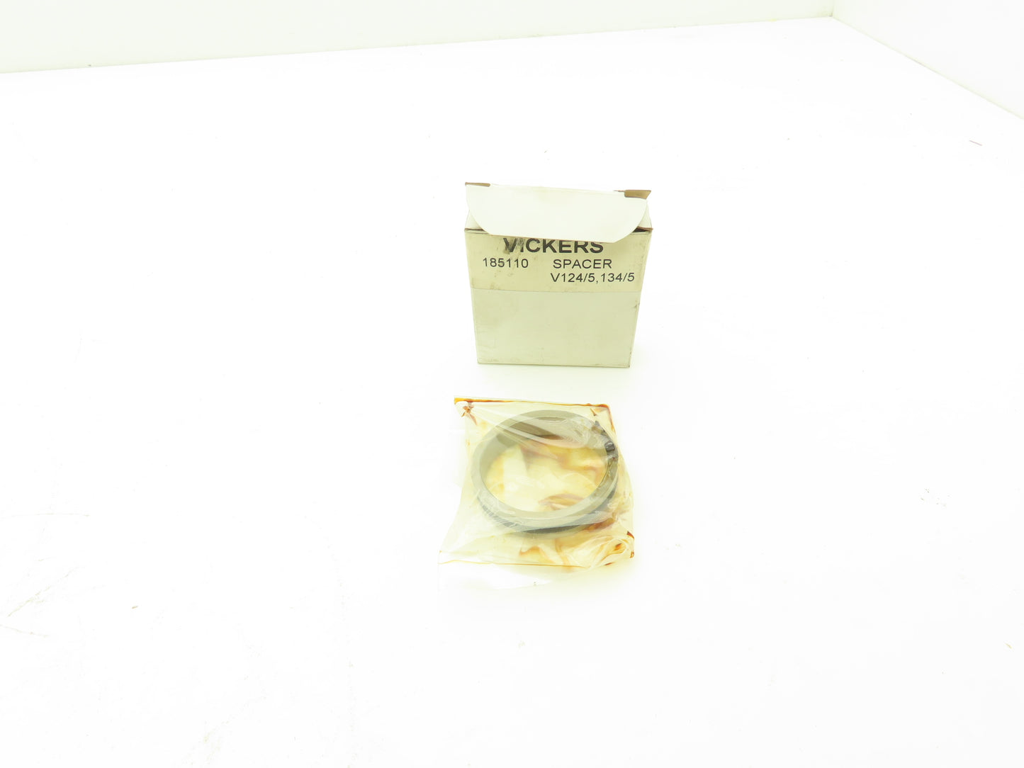 Vickers 185110 Hydraulic Pump Spacer V124/5 134/5