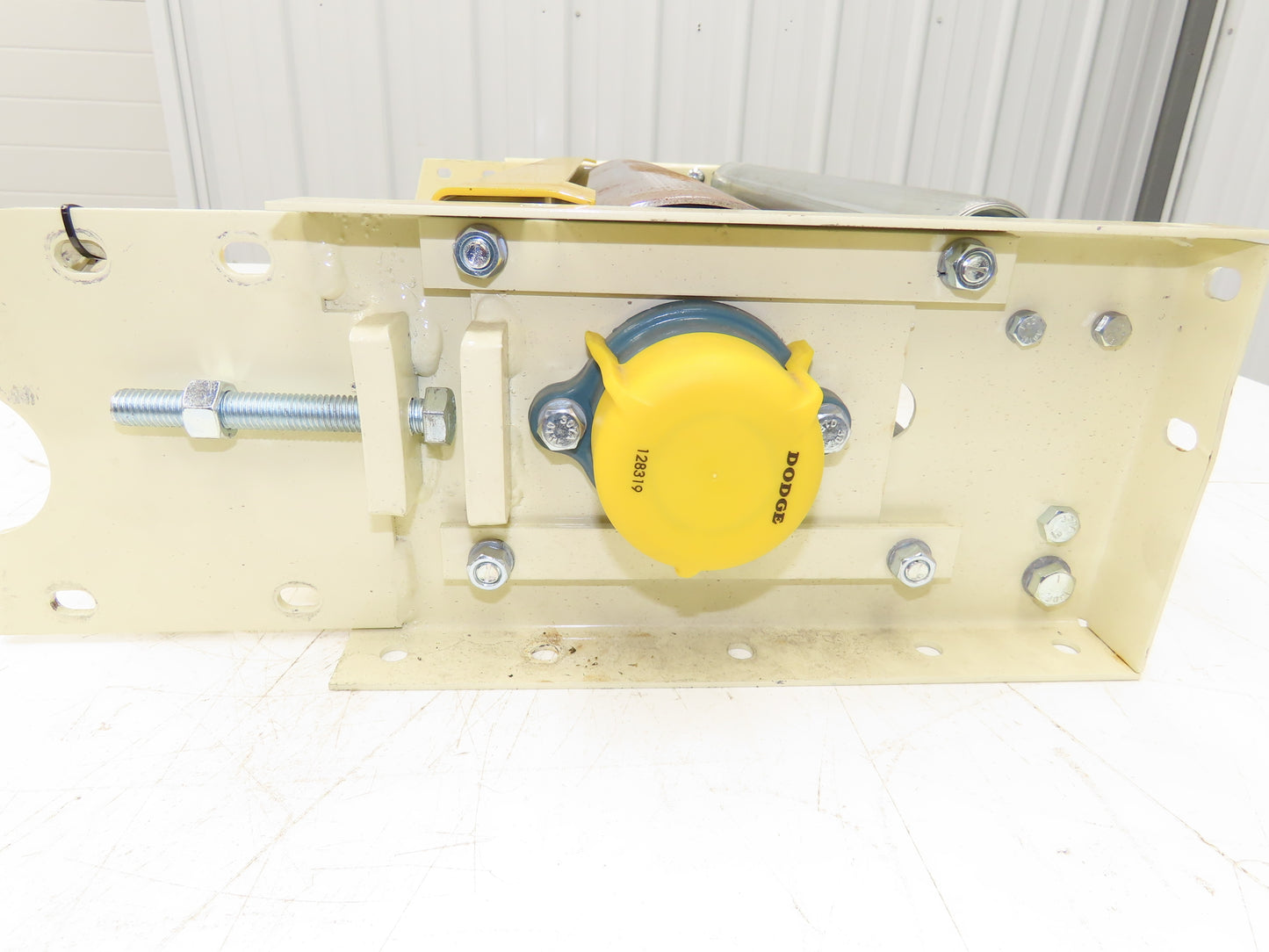 Hytrol 30" Tail Pulley Assembly for Belt-Over Roller Conveyor Beige 27"BF