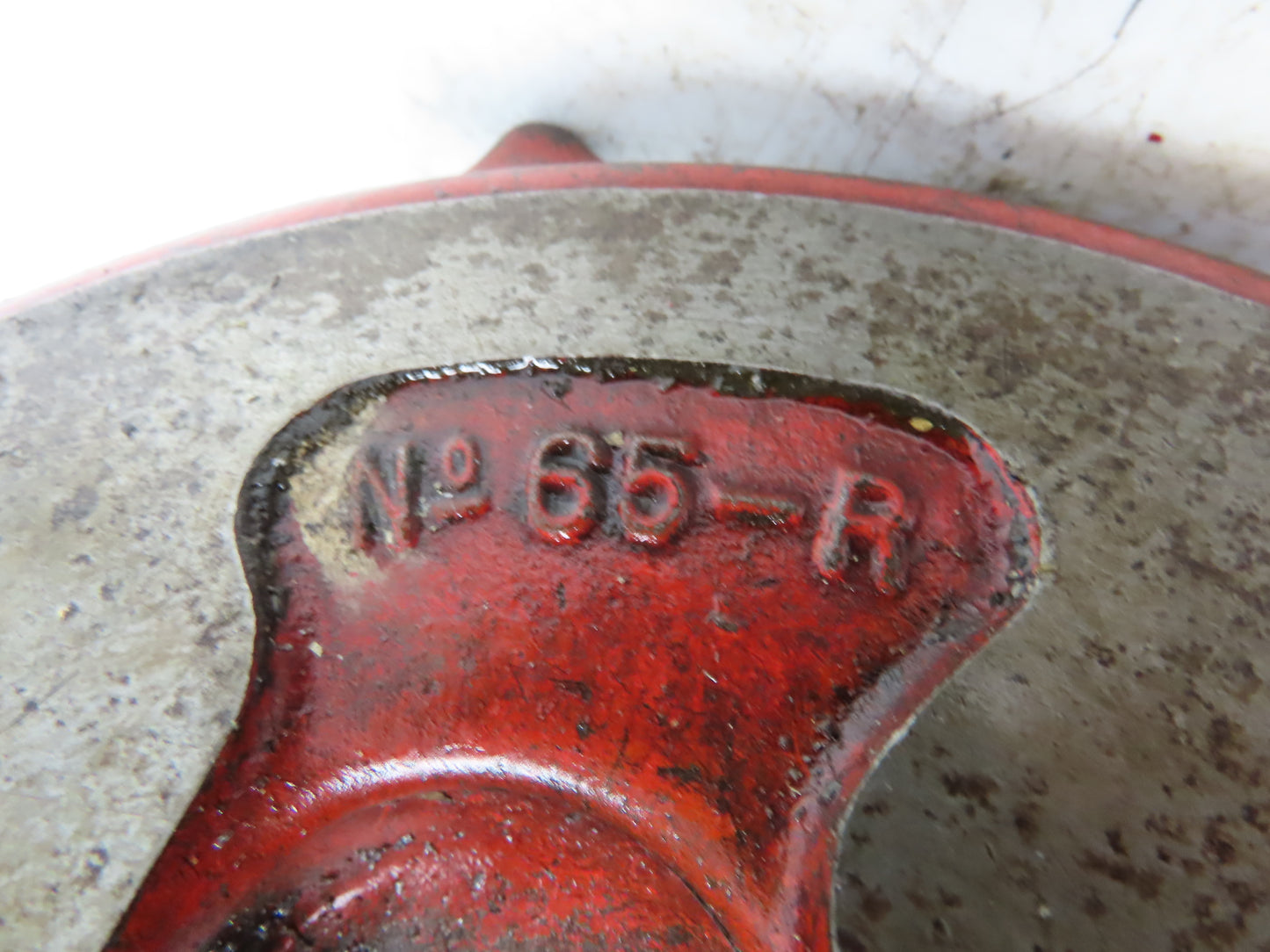 Ridgid 65-R Manual Receding Pipe Threader 1"-2" NPT