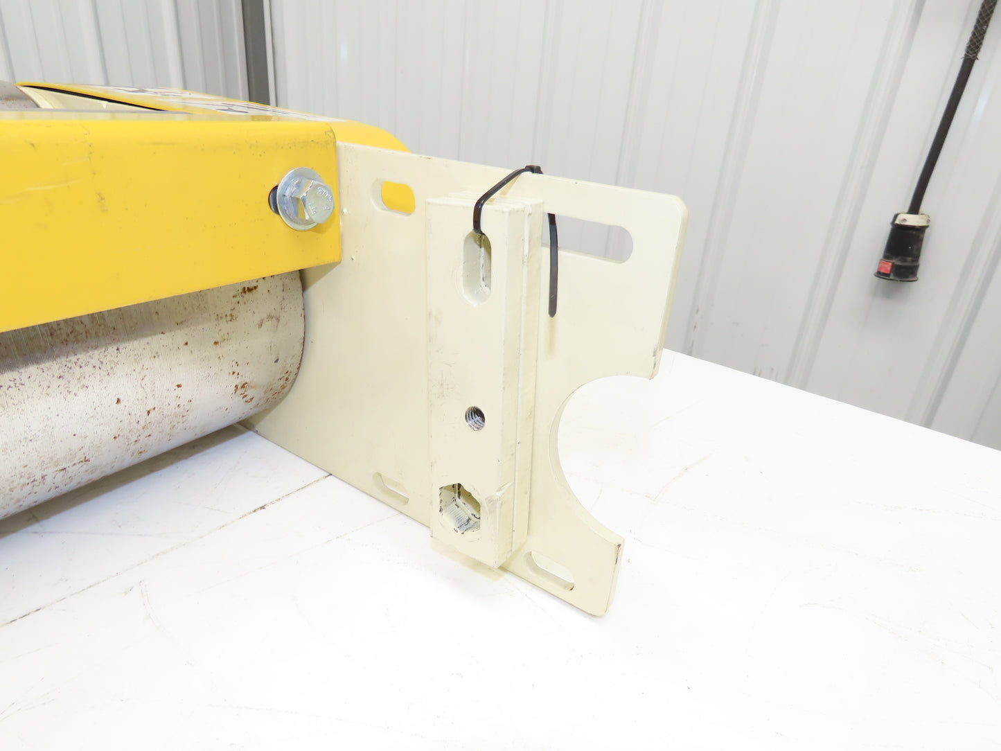 Hytrol 30" Double Tail Pulley Belt Conveyor Nose-Over Chain Drive Beige 27"BF