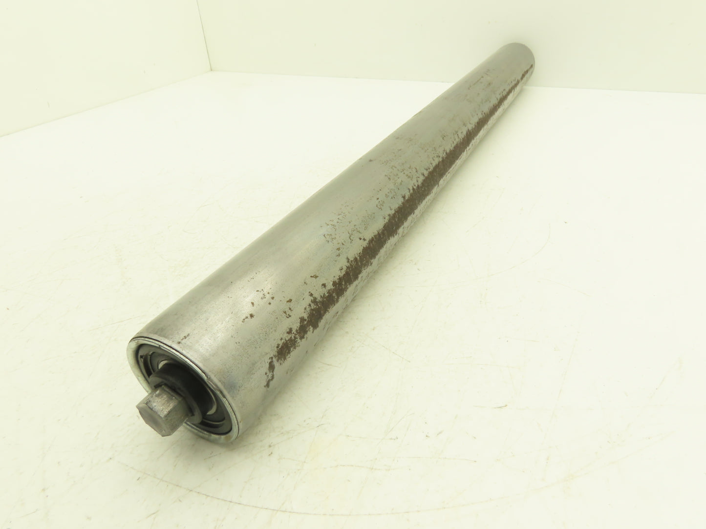Hytrol 2.5"x 26" Snub Idler Gravity Conveyor Roller 11/16" Hex Axle