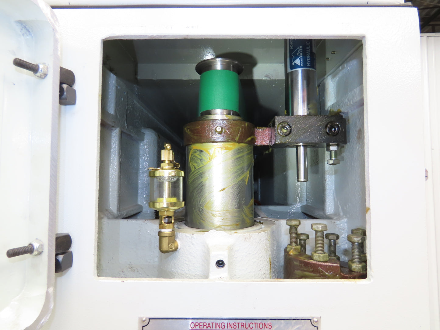 Cantek SR-750 Pneumatic Overarm Pin Router 29.5" Throat 7.5Hp 460V Motor