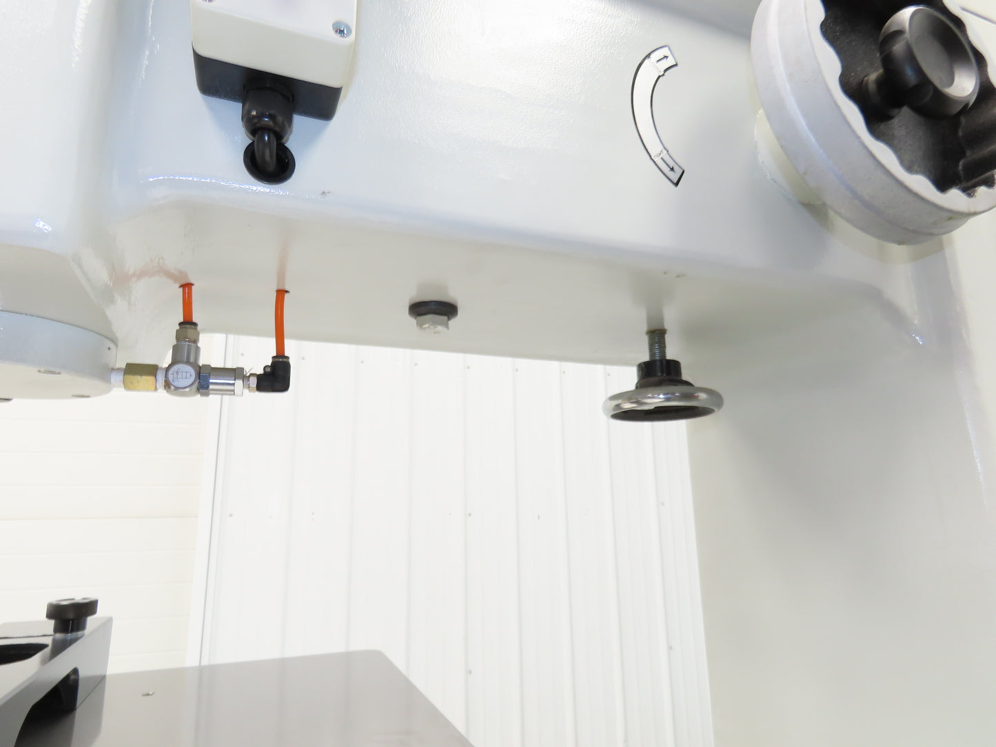 Cantek SR-750 Pneumatic Overarm Pin Router 29.5" Throat 7.5Hp 460V Motor