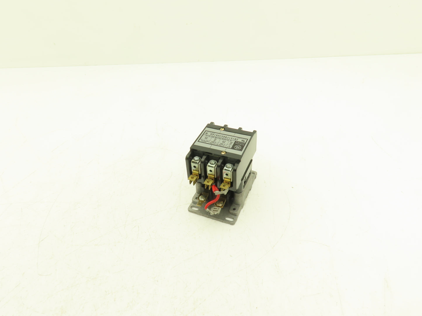 GE General Electric CR161FBG520A1AH Contactor 3-Pole 35A 120V Coil