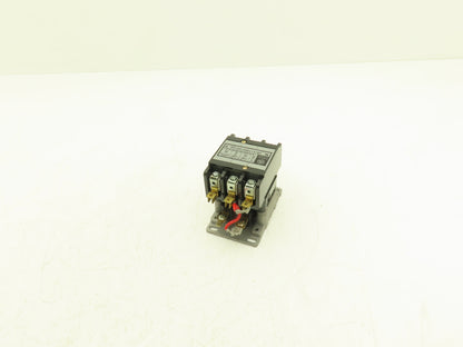 GE General Electric CR161FBG520A1AH Contactor 3-Pole 35A 120V Coil