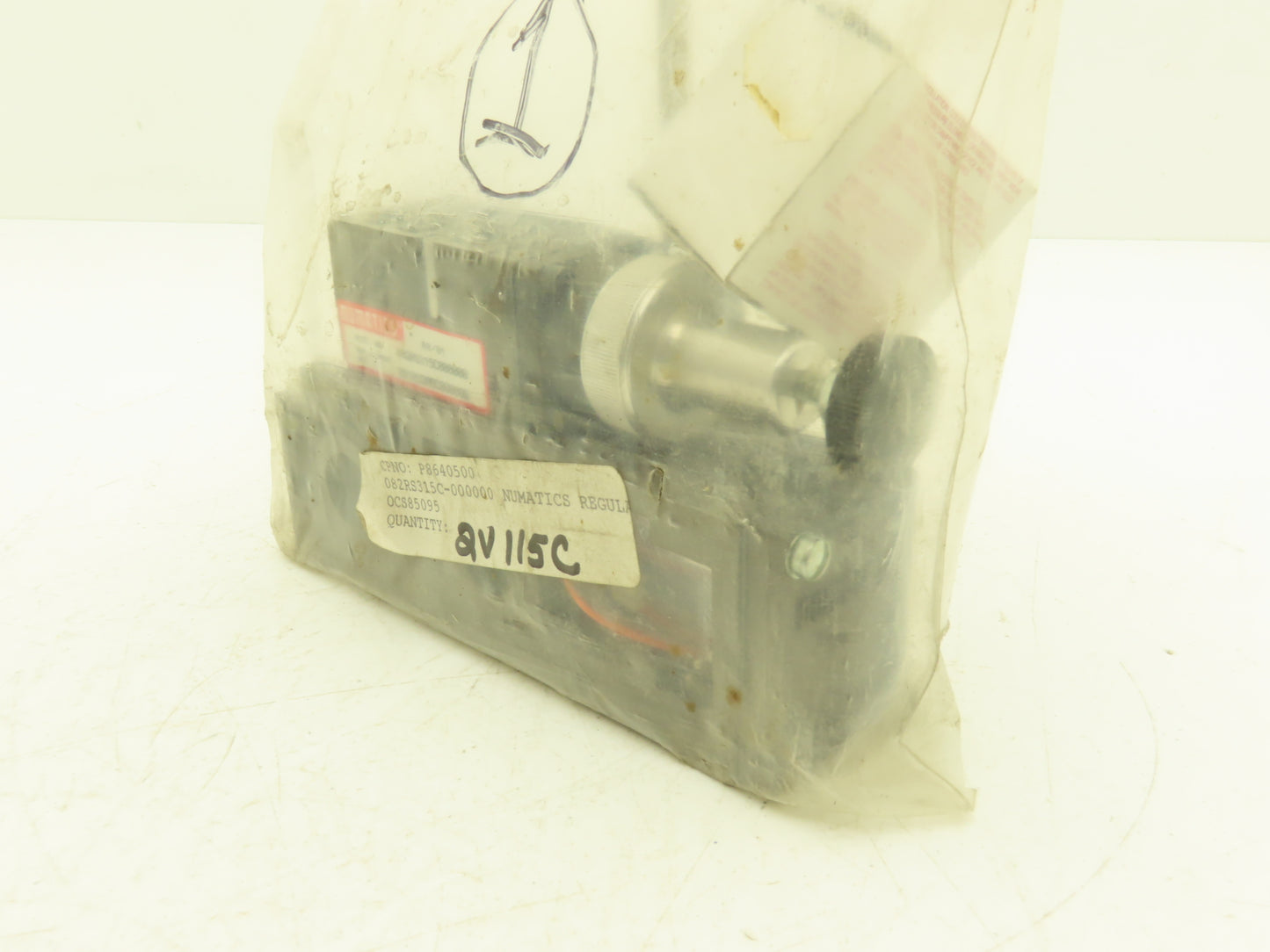 Numatics 082RS315C000000 Pneumatic Air Regulator Valve w/Manifold Base