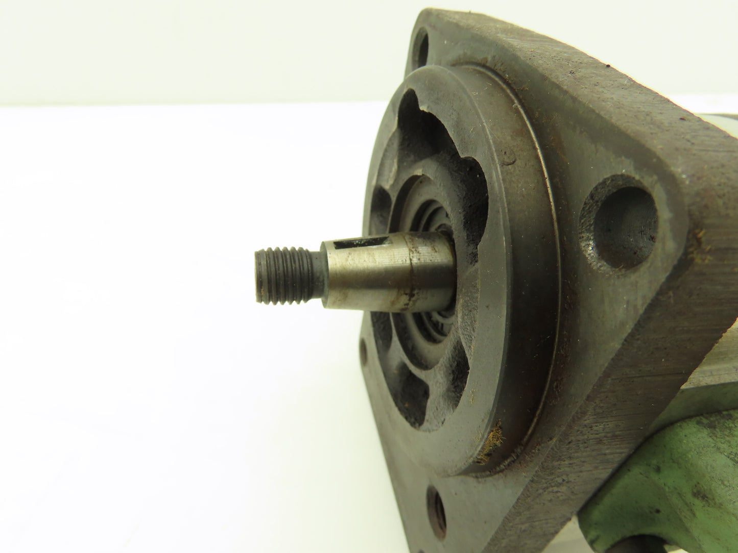 Bosch 0510 325 306 External Hydraulic Gear Pump 	5.5 cm³/re 80mm Flange