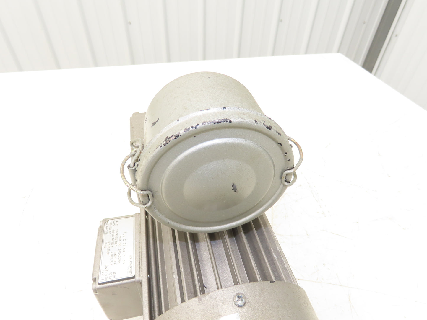 Becker U3.6S D71A4P Rotary Vane Vacuum Pump 4.4CFM 7.2m³/h .3kw 200-520V 3PH