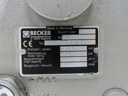 Becker U3.6S D71A4P Rotary Vane Vacuum Pump 4.4CFM 7.2m³/h .3kw 200-520V 3PH
