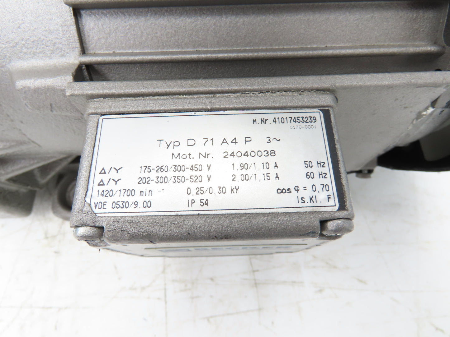 Becker U3.6S D71A4P Rotary Vane Vacuum Pump 4.4CFM 7.2m³/h .3kw 200-520V 3PH