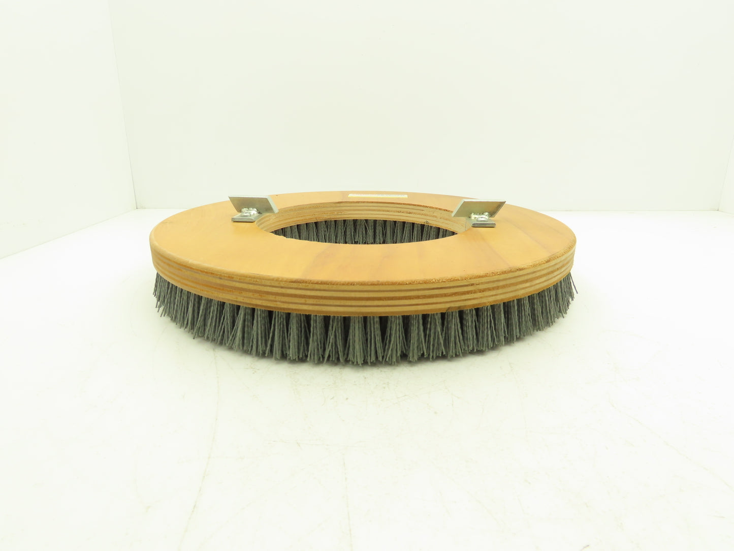 American Lincoln 07-08-03168 18" Medium Brush for Rotary Floor Scrubber