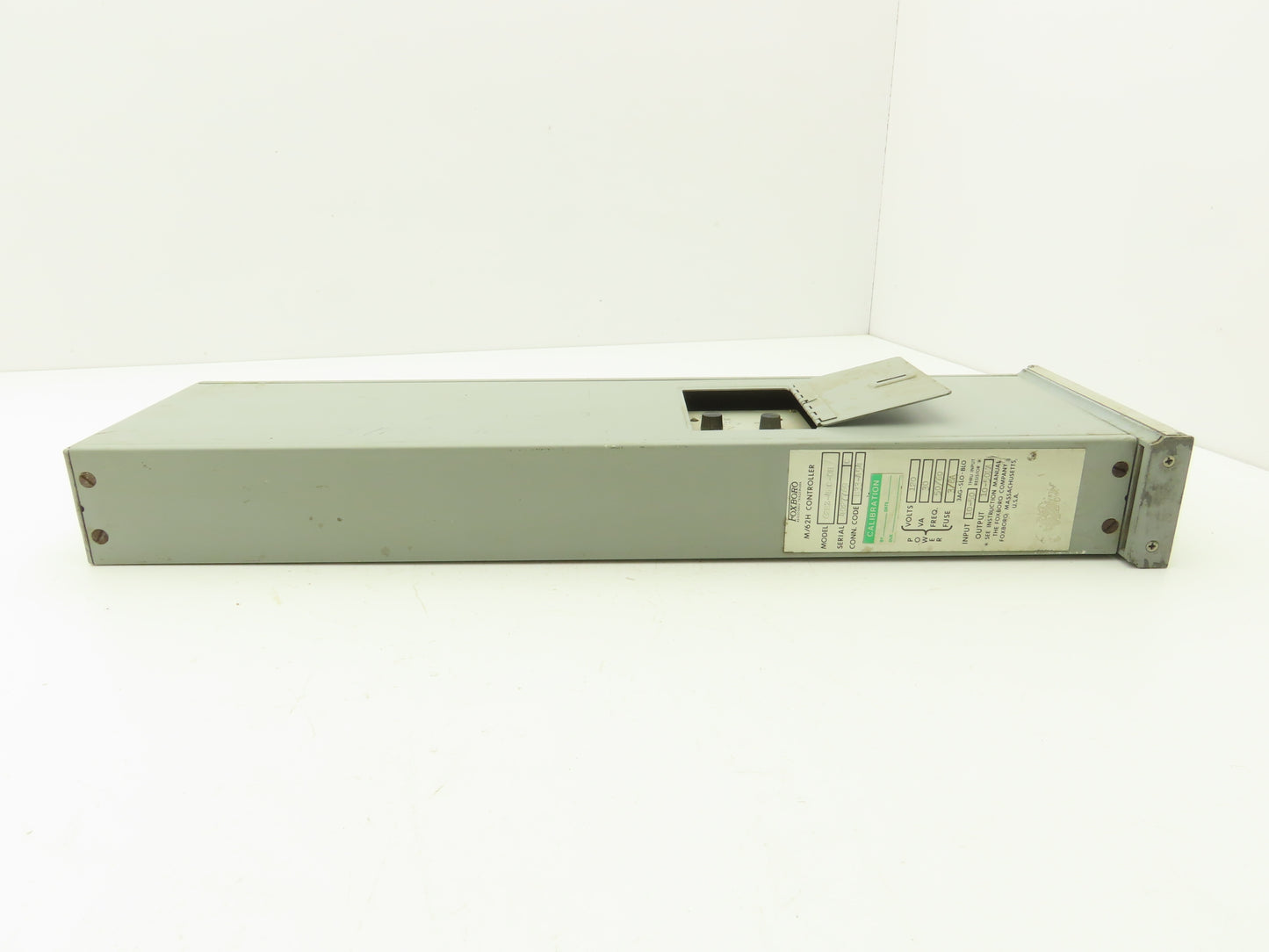 Foxboro 62HZ-4EC-OH M/62H Controller 120VAC 50/60Hz 10-50mA Output