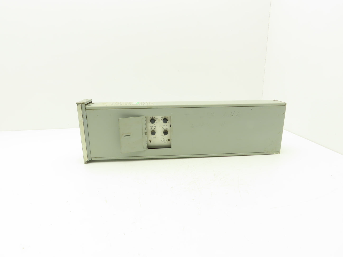 Foxboro 62HZ-4EC-OH M/62H Controller 120VAC 50/60Hz 10-50mA Output