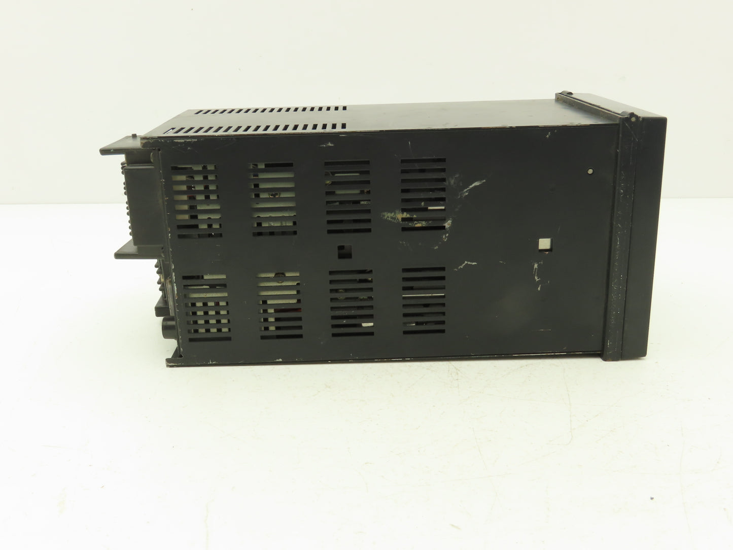 Yokogawa 4153-555/BU/AK-04 Hybrid Chart Recorder 115V AC 60 Hz UR100