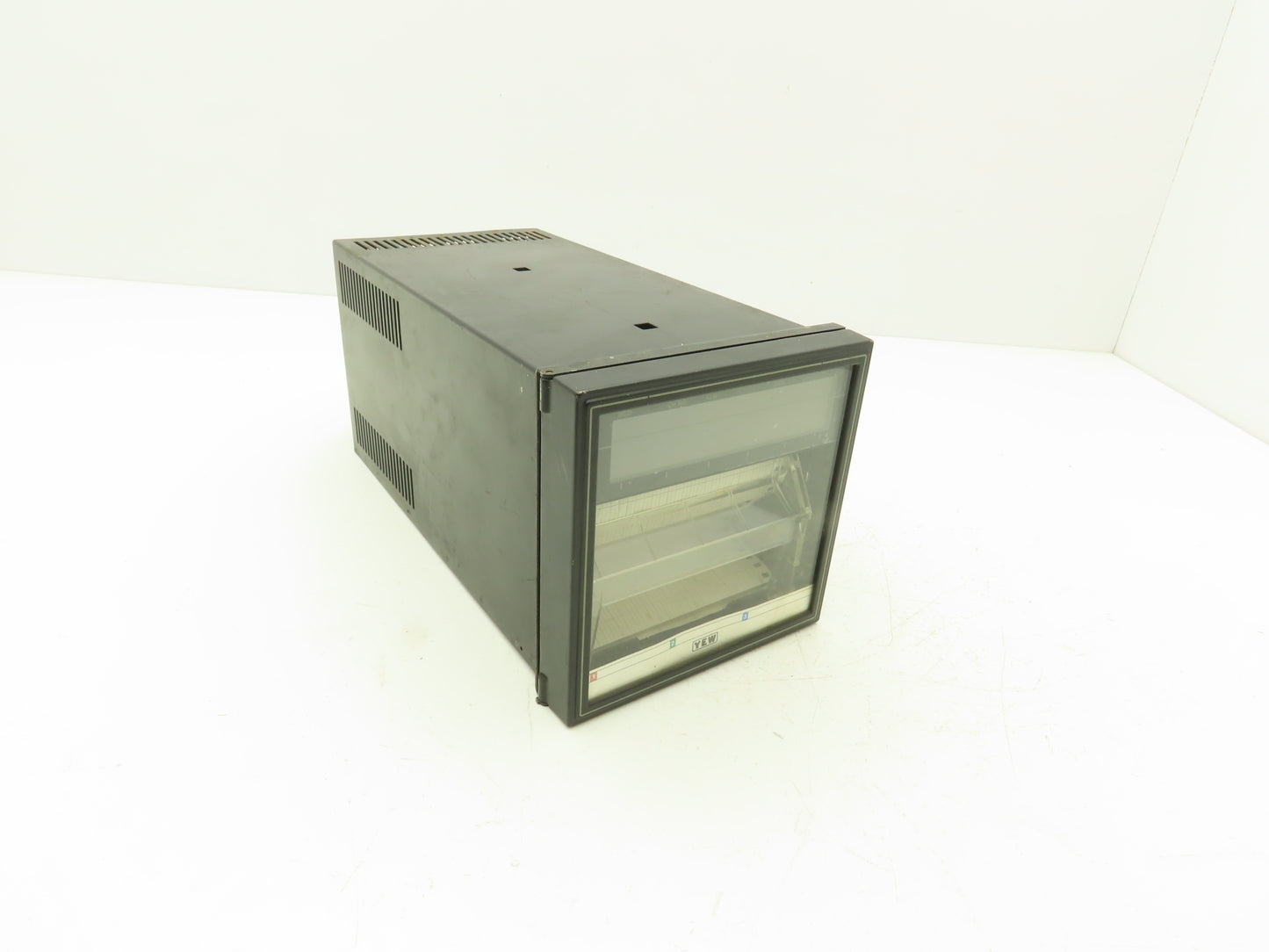 Yokogawa 4153-555/BU/AK-04 Hybrid Chart Recorder 115V AC 60 Hz UR100