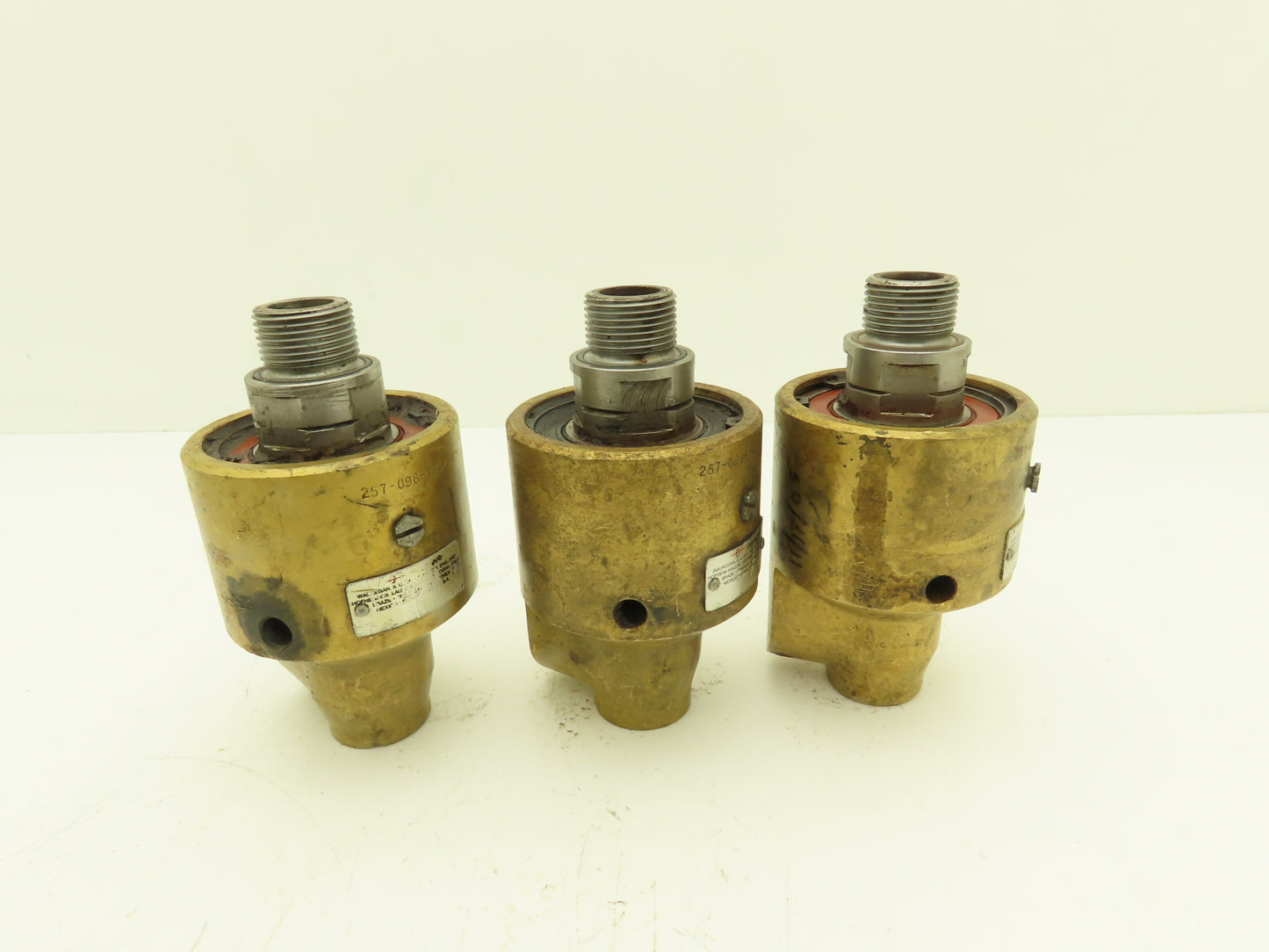 Deublin 257-098-135290 Rotary Union 1"UNS RH x 1/2"NPT  Lot of 3  *Bad Bearings*
