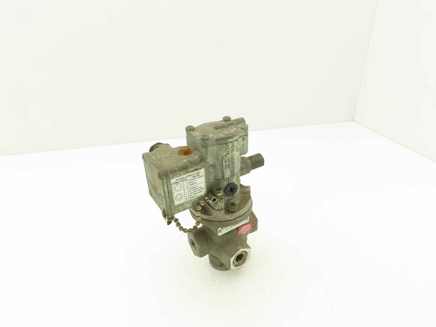 Parker N3153N04553P Pneumatic Solenoid Valve 120V 140psi 3/8"npt K065N03553