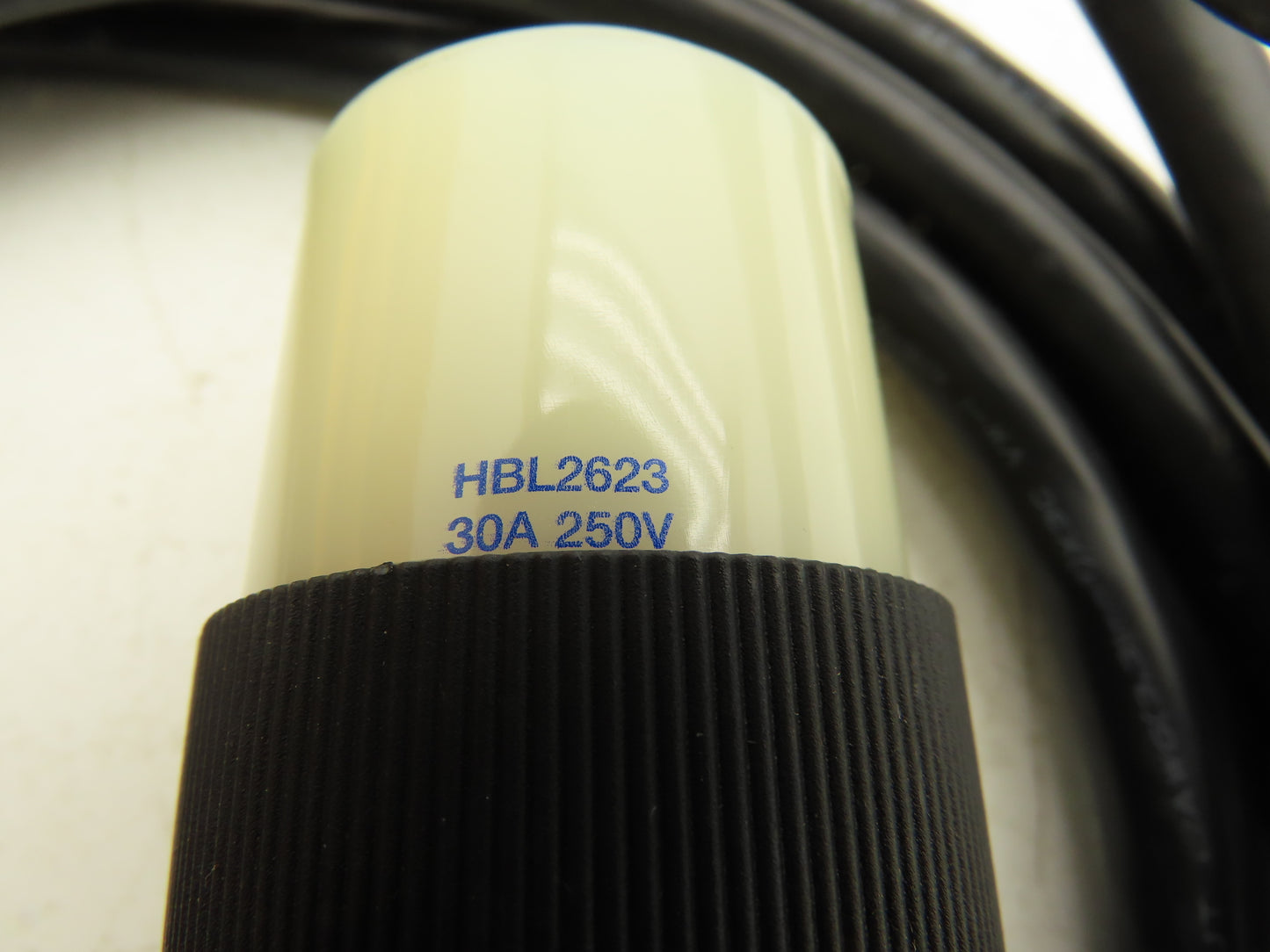 Sun Microsystems 419837-01 Power Extension Cord 12' 30A 250V Twist Lock Lot of 4