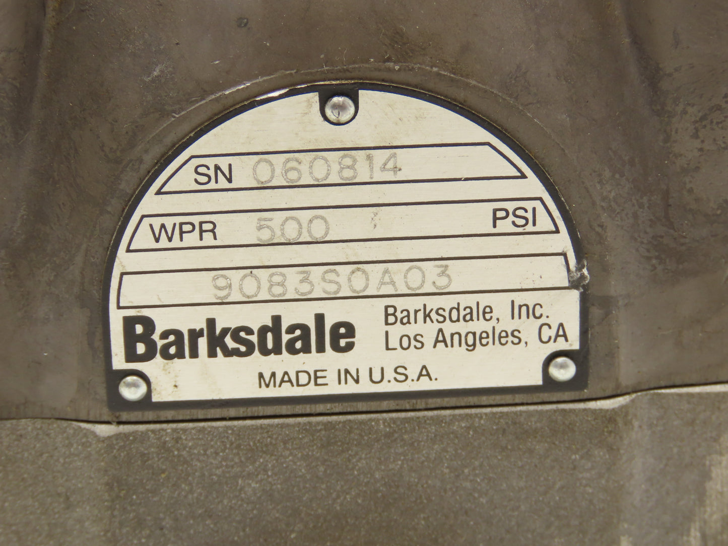 Barksdale 9083S0A03 Manual Directional Valve 3-Pos 500psi 1/2"npt Low Pressure