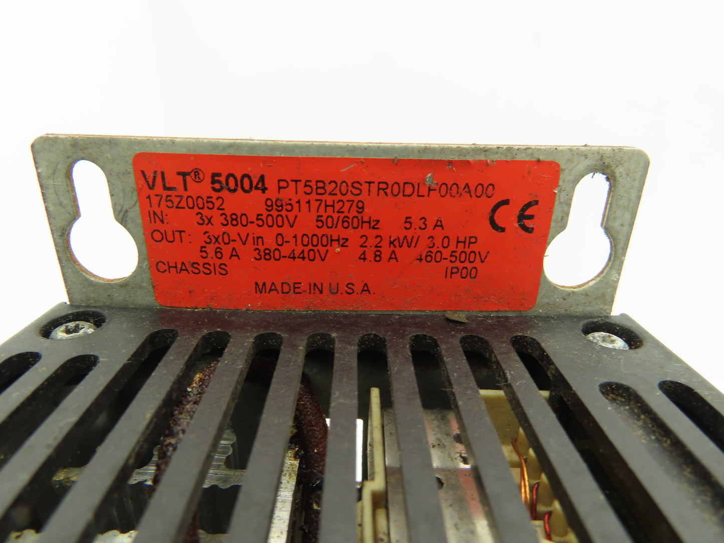 Danfoss VLT 5004 Variable Speed Drive 3Hp 380-500V 3PH In 380-500V 0-1000Hz Out