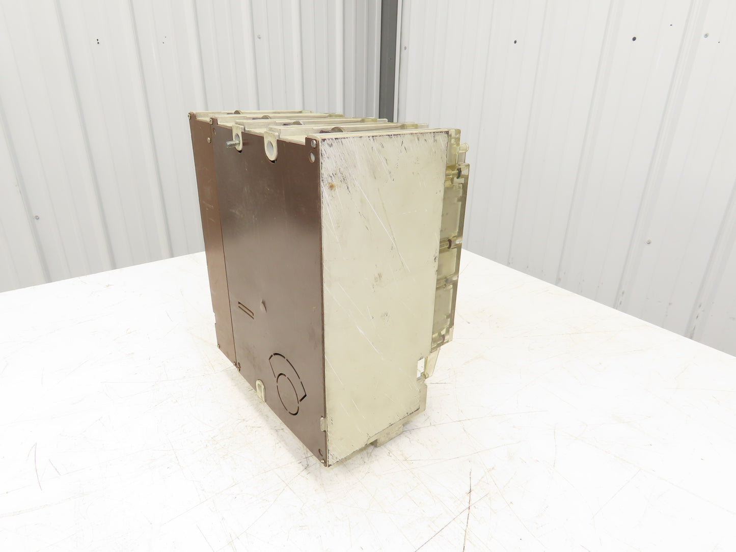 Klockner Moeller NZM 114-400 4 Pole Molded Case Circuit Breaker 400A 600V