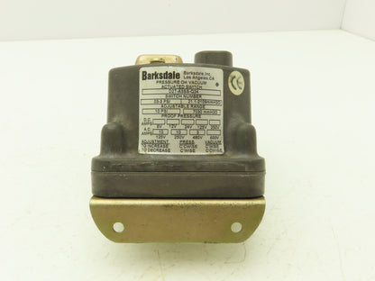 Barksdale D2T-A3SS-Q24 Pressure or Vacuum Actuated Switch 0.3-3 psi Range