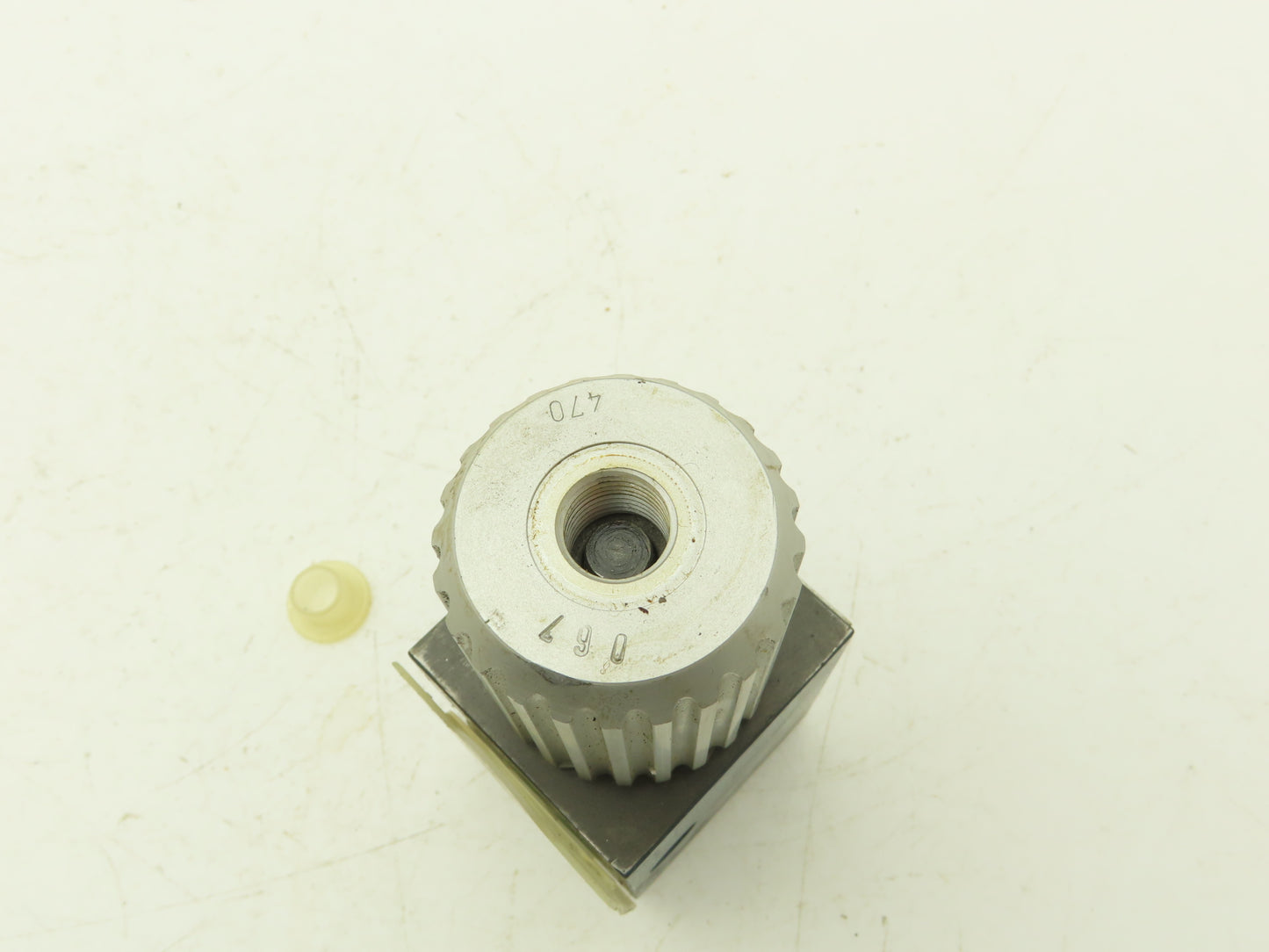 Bosch 081WV06P1V2012D0 Directional Control Solenoid Valve 0 810 091 358