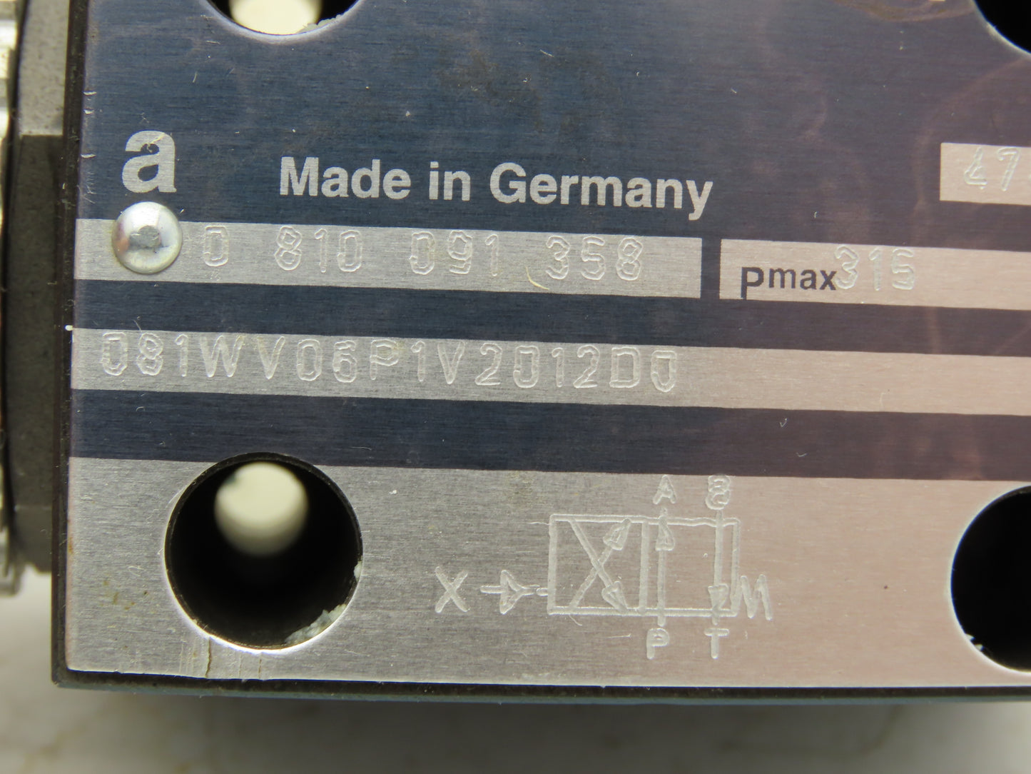 Bosch 081WV06P1V2012D0 Directional Control Solenoid Valve 0 810 091 358