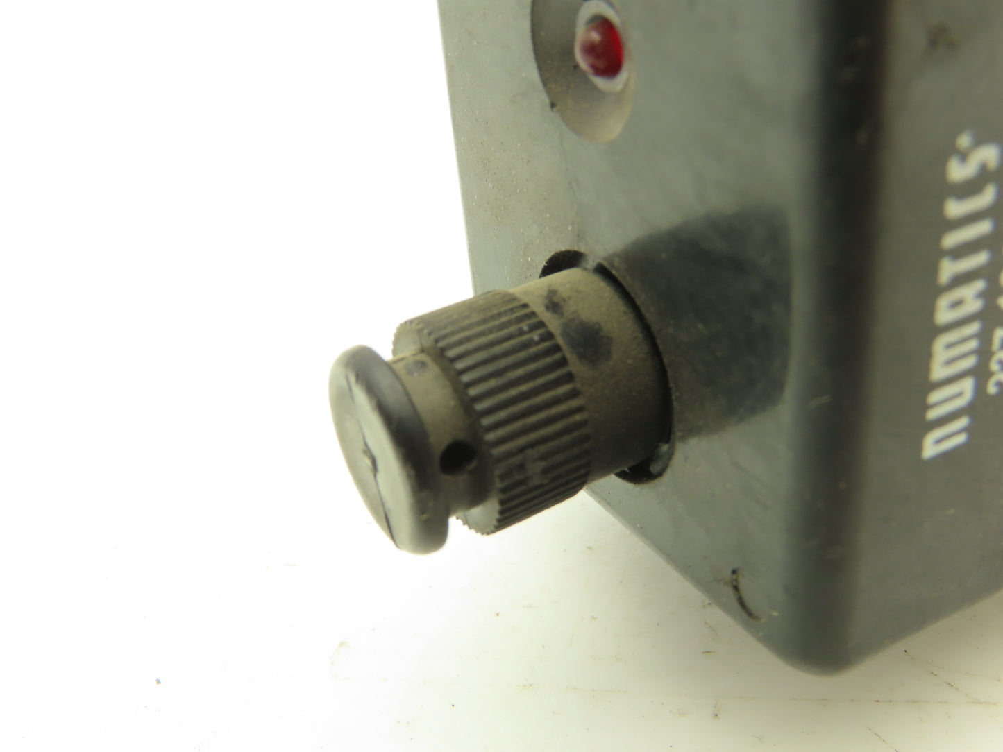 Numatics I23BA400KP14D30 Pneumatic Solenoid Valve 4/2 150psi 120VAC