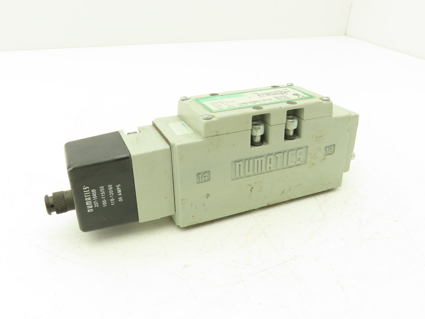 Numatics I23BA400KP14D30 Pneumatic Solenoid Valve 4/2 150psi 120VAC