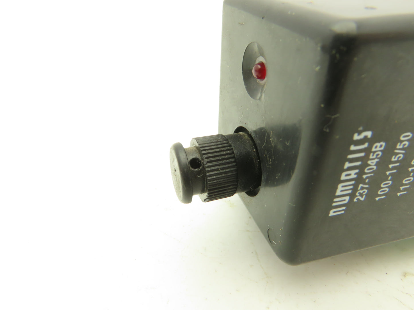 Numatics I23BA400KP14D30 Pneumatic Solenoid Valve 4/2 150psi 120VAC