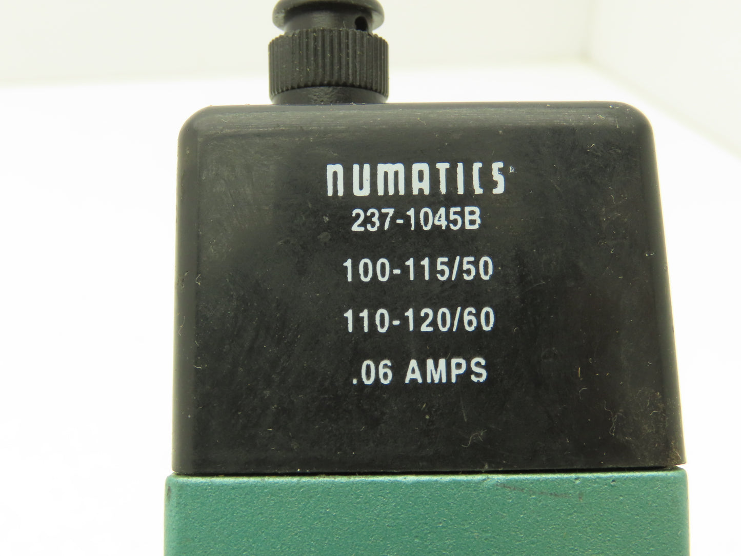 Numatics I23BA400KP14D30 Pneumatic Solenoid Valve 4/2 150psi 120VAC