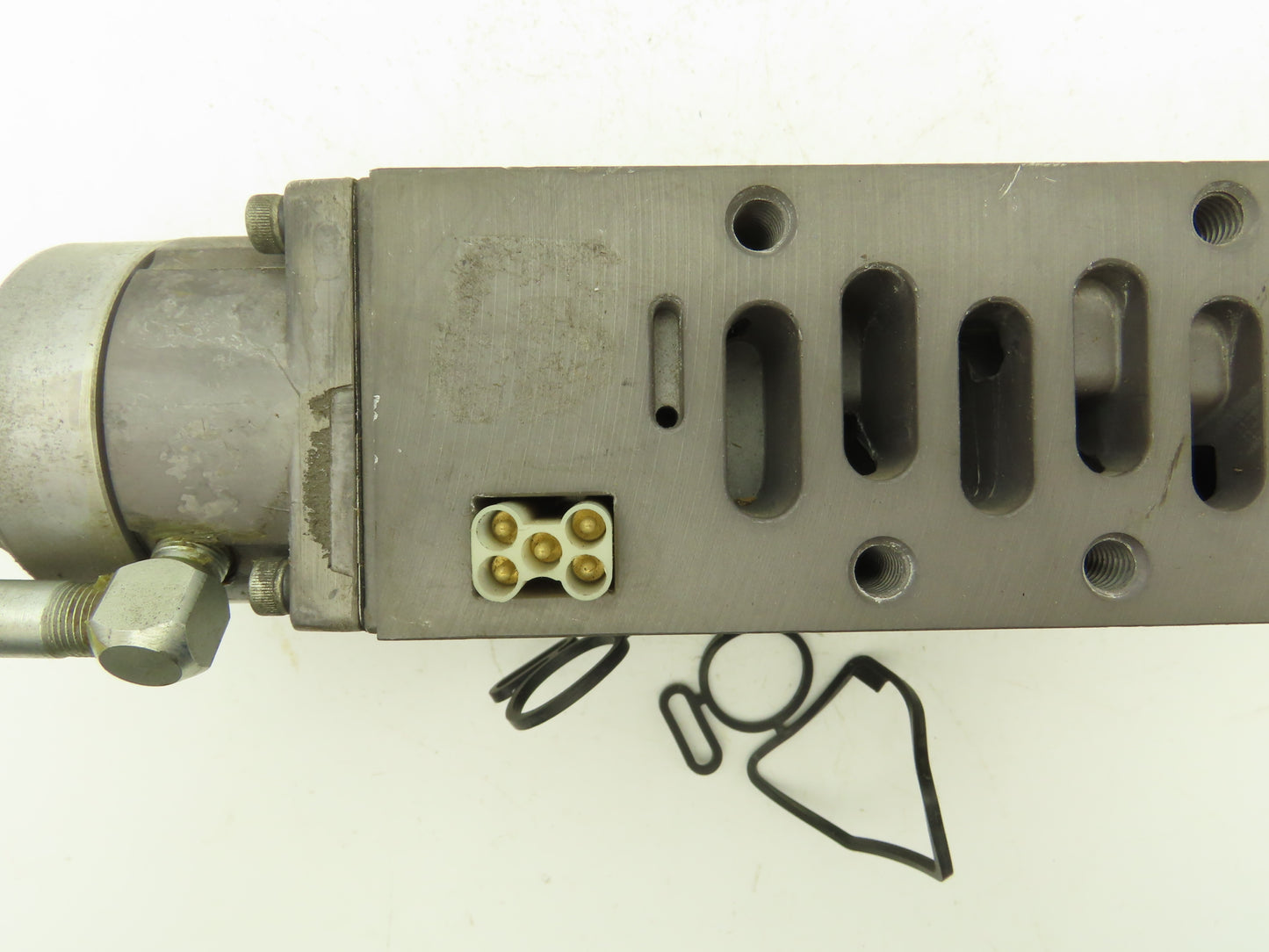 Numatics 135RD115J000000 Pneumatic Dual Regulator Valve 134RD100JP12H00