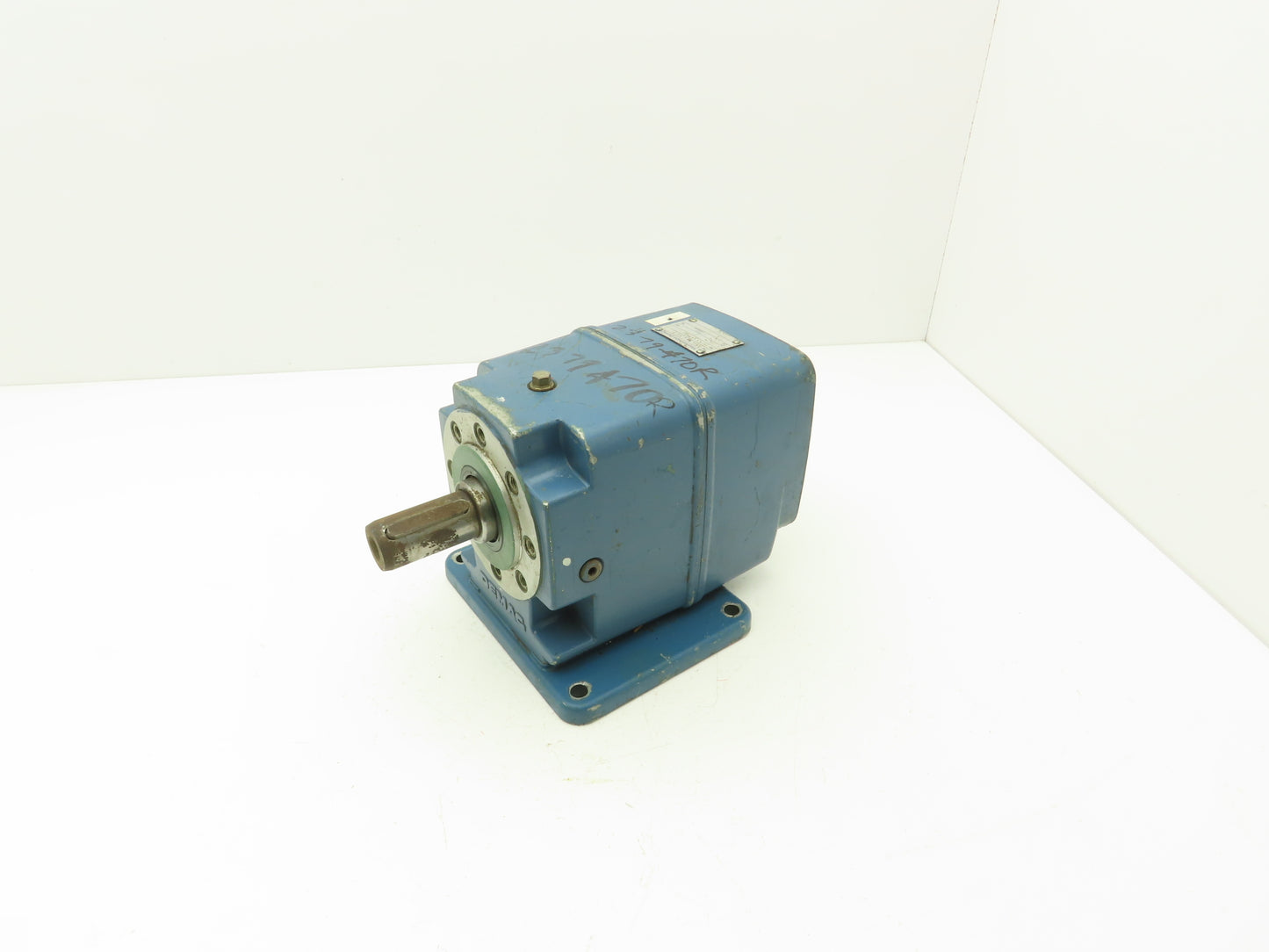 Mannesmann Demag D05-B8-0-1 Crane Drive Gearbox 35.8 Inline Reducer 30mm Shaft