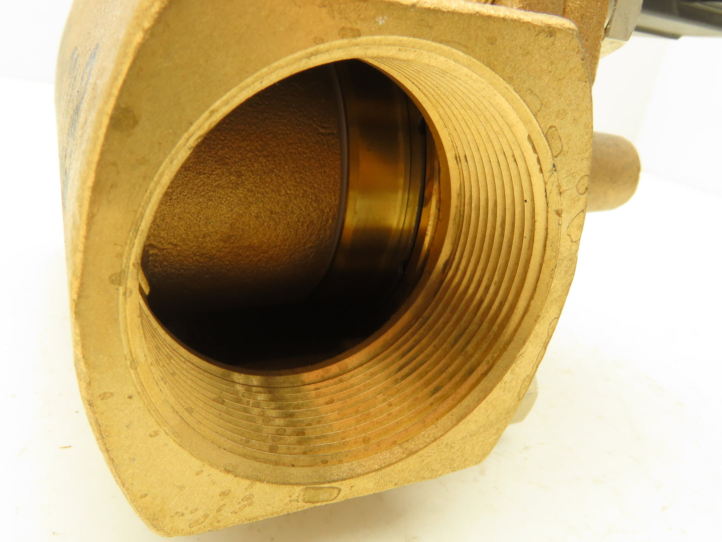 SMC VXP2390C Pneumatic Solenoid Media Valve 2-Port 2" NPT 24VDC Normally Open