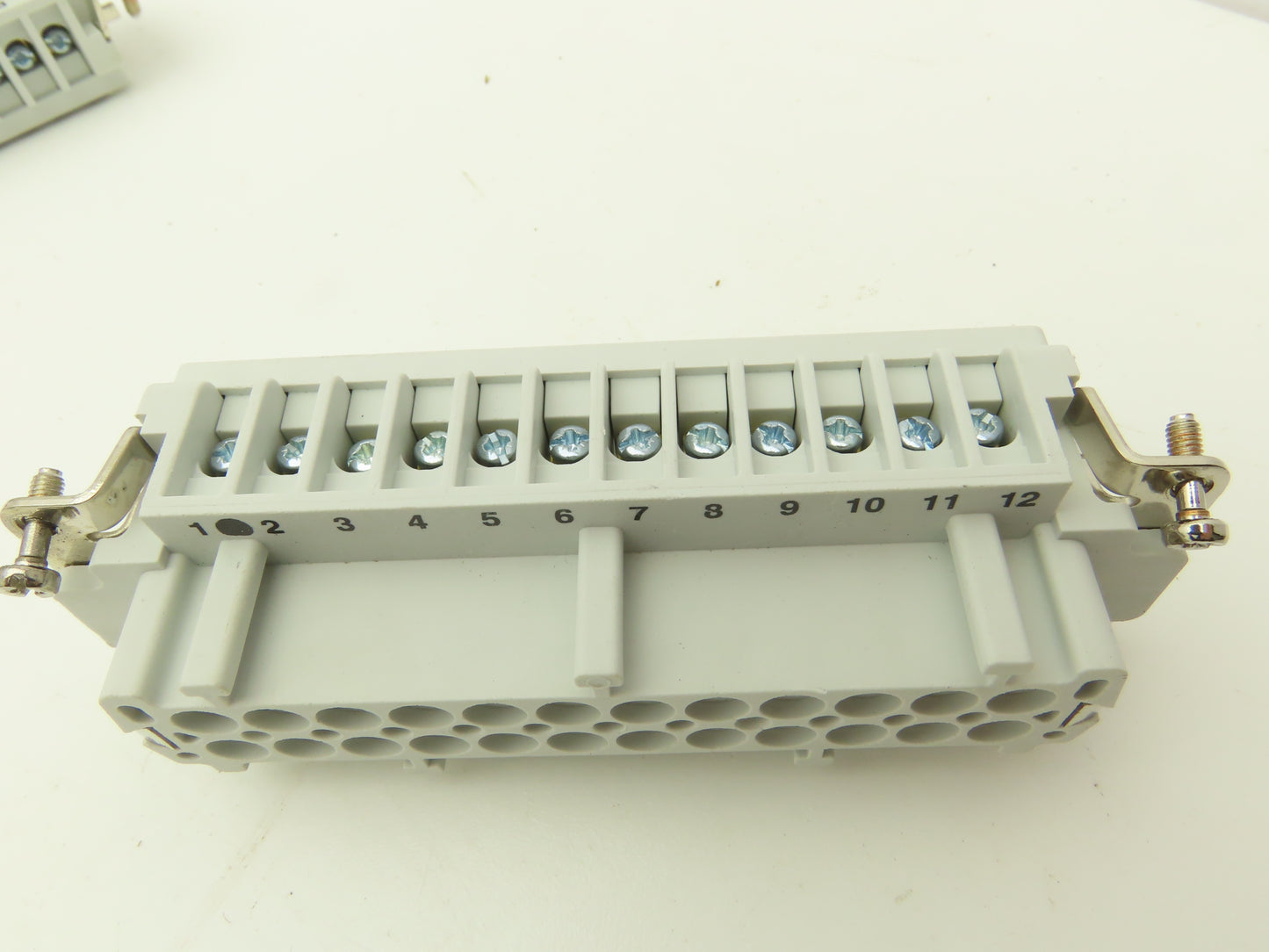 Thomas&Betts FS 124B 12-Pin Female Insert 16A 600V Lot of 5