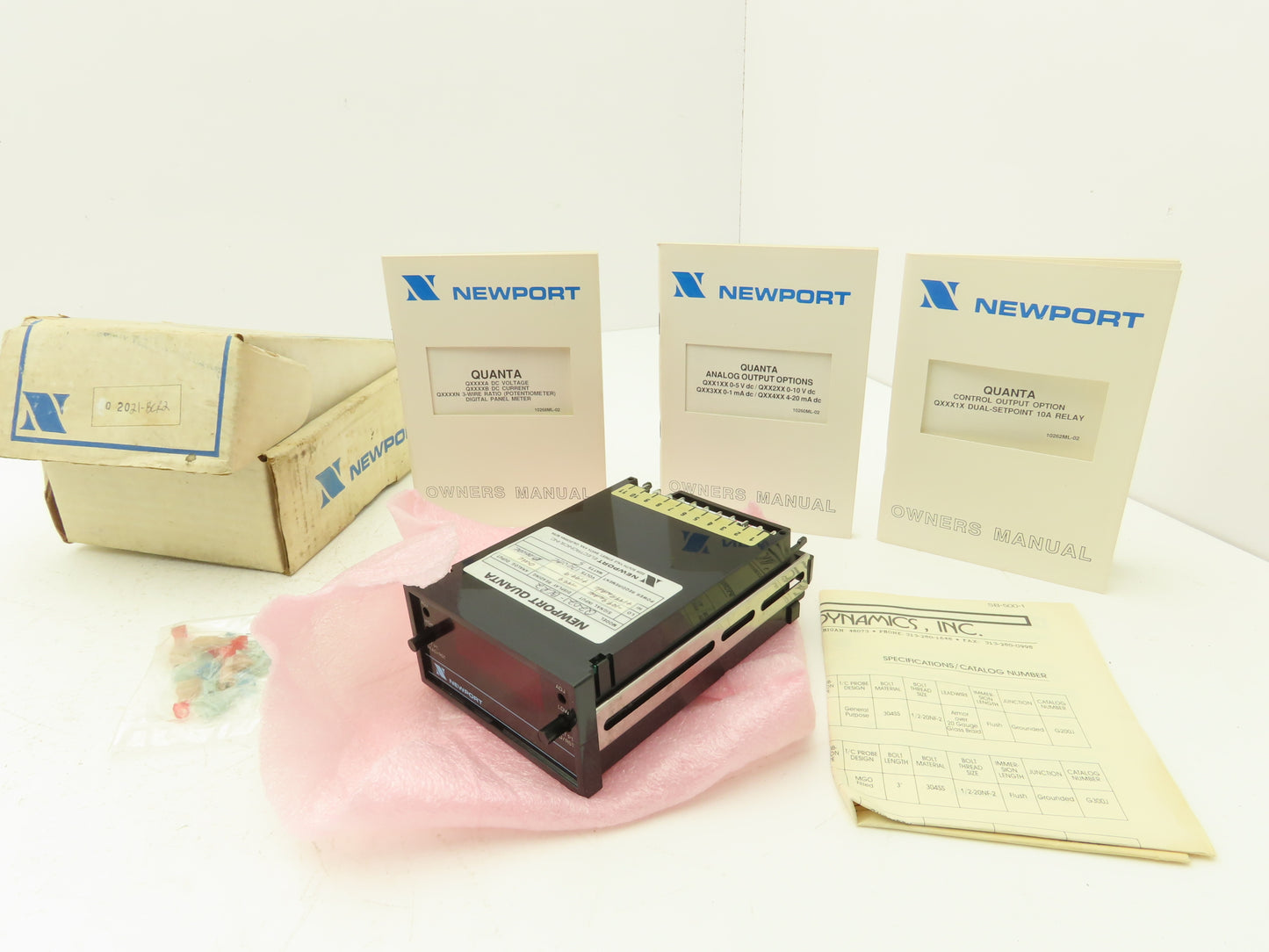 Newport Quanta Q2021-BCR2 Digital Voltmeter 4 Digit LED Display Module 120VAC