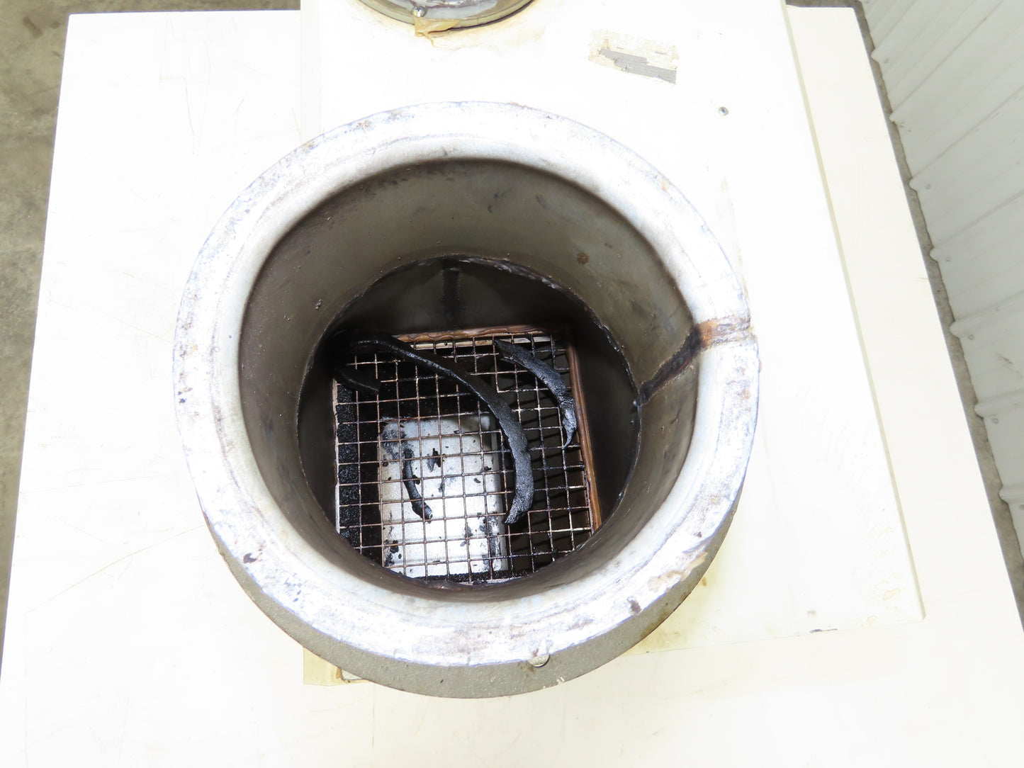 Kuraco EUN-10 Oil Mist Collector Unit 220V 3Ph 4.75" Inlet 0.4kw