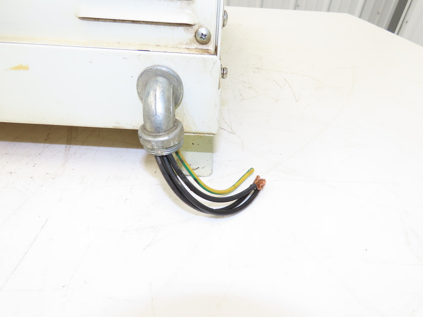 Kuraco EUN-10 Oil Mist Collector Unit 220V 3Ph 4.75" Inlet 0.4kw