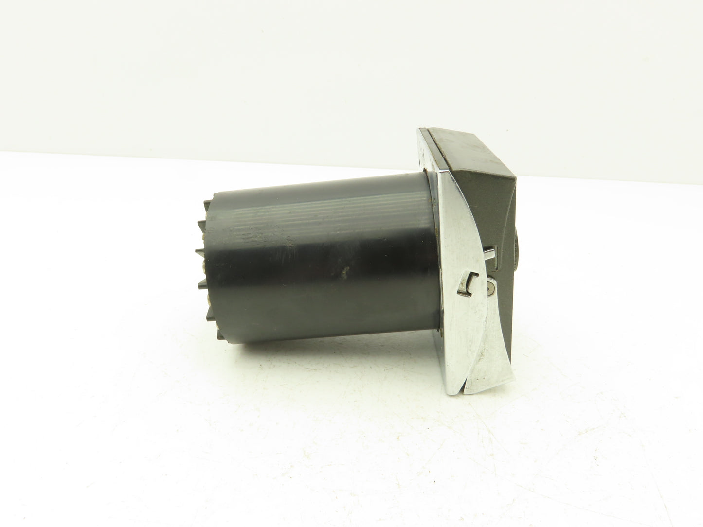 Eagle Signal HQ902S11A6U driQuik Timer 0-30 Seconds 120VAC 60Hz Set by Percent