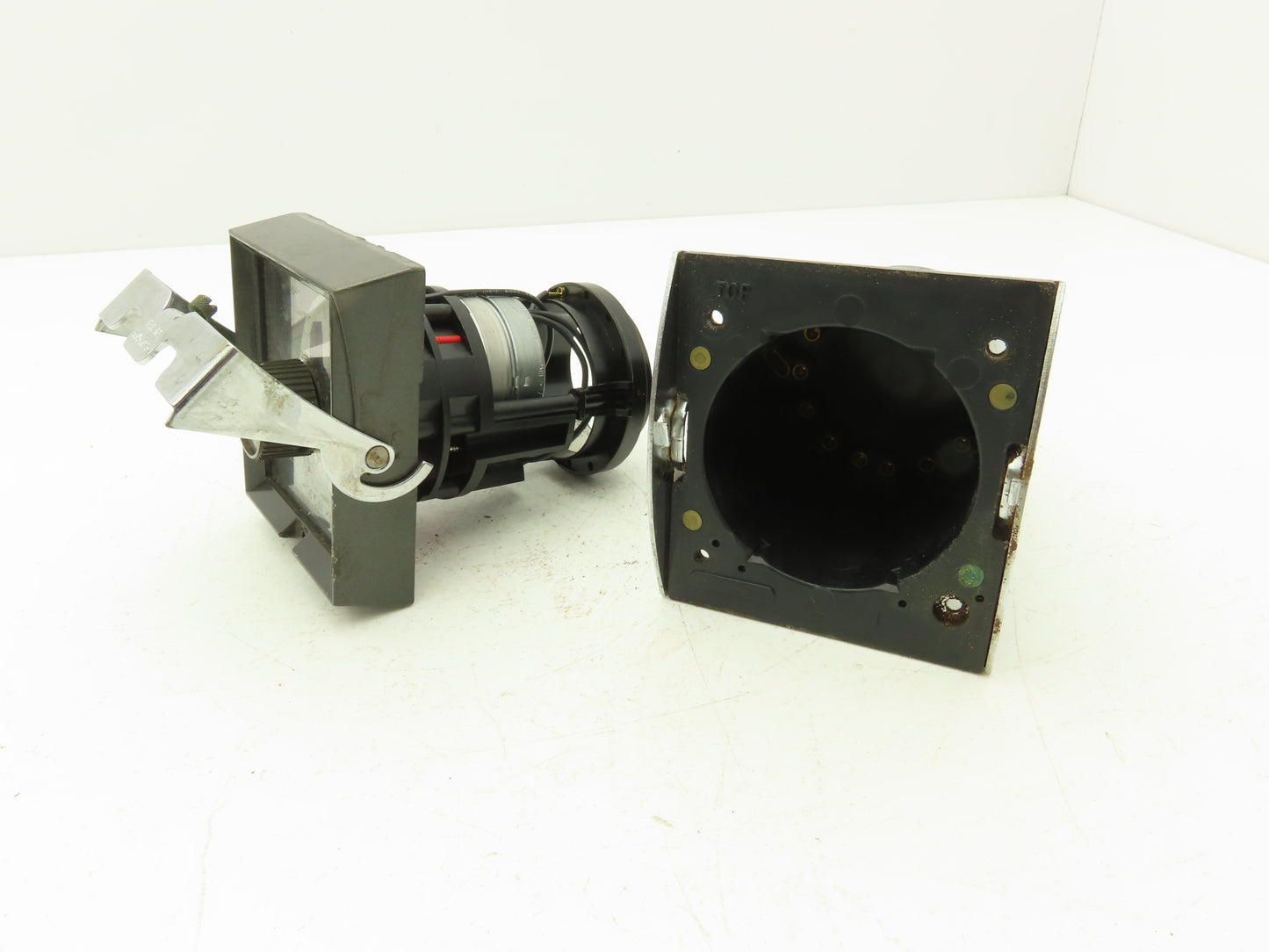 Eagle Signal HQ902S11A6U driQuik Timer 0-30 Seconds 120VAC 60Hz Set by Percent