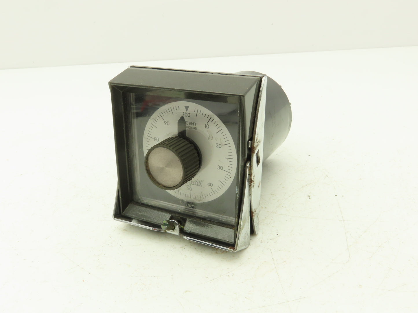 Eagle Signal HQ902S11A6U driQuik Timer 0-30 Seconds 120VAC 60Hz Set by Percent